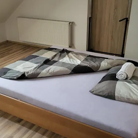 U Hladneho Byka Apartment